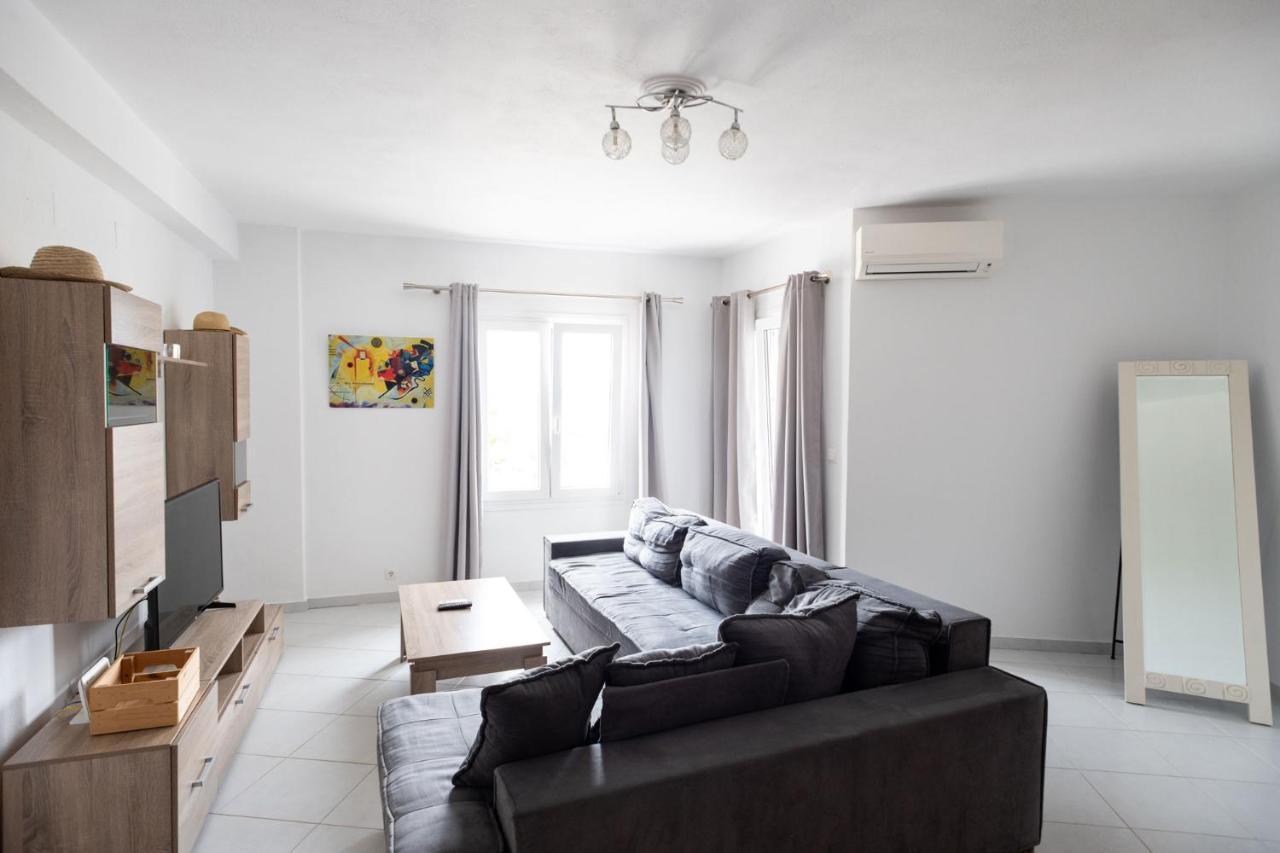 Iridanos Apartments Skiathos-stad Buitenkant foto